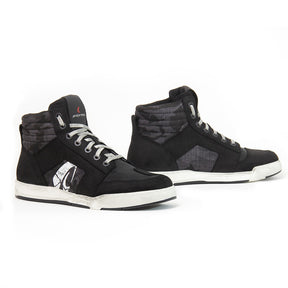 motorcycle boots Forma ground dry urban waterproof city street riding protection high top tech